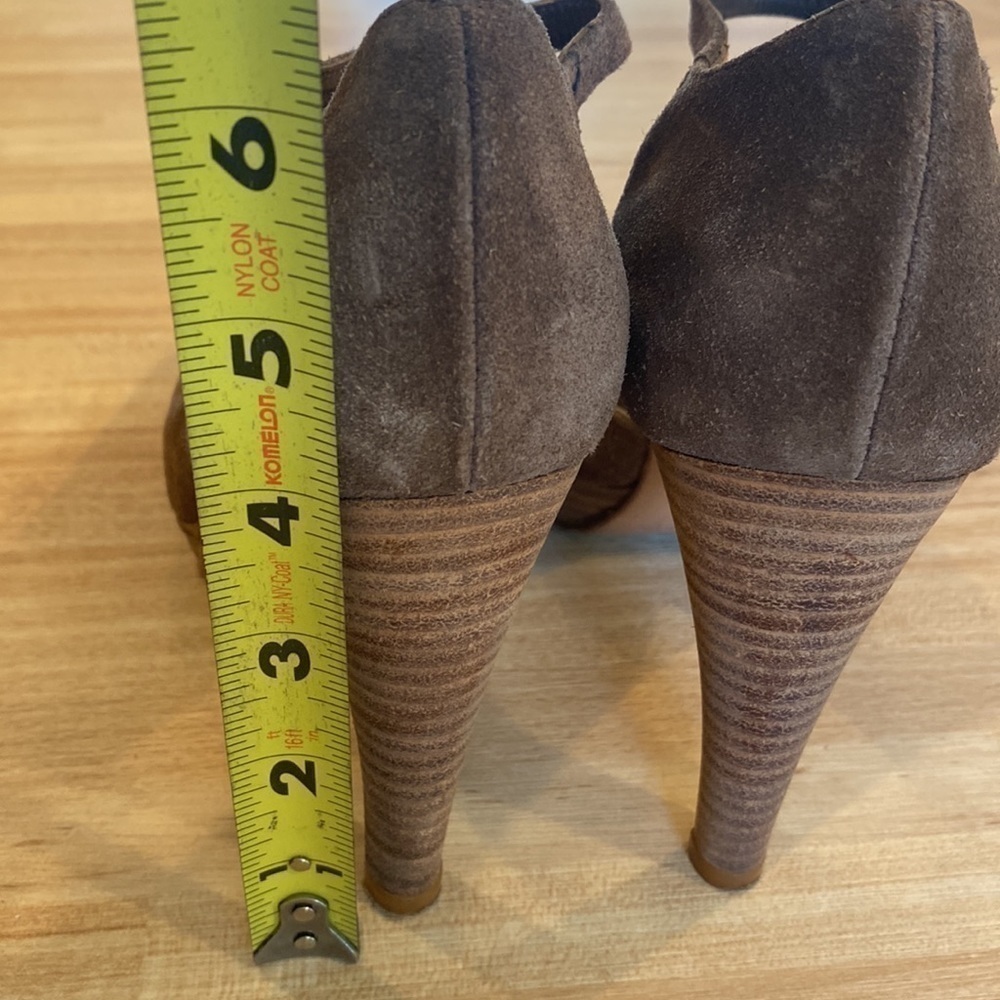 Kenneth Cole pump shoes - Picture 7 of 8